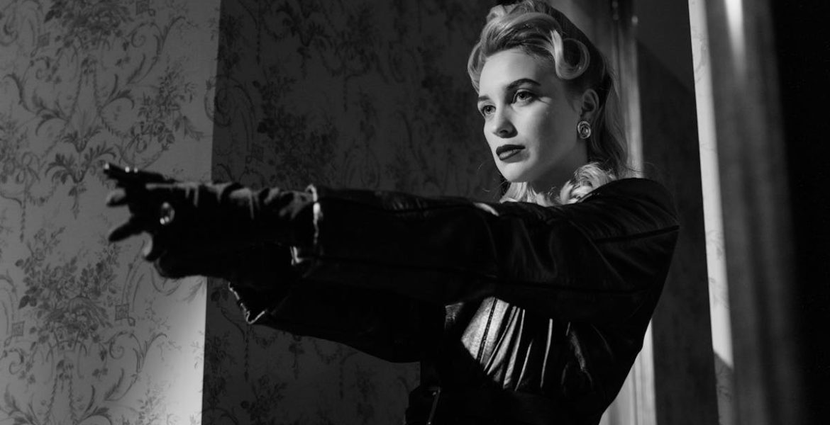 découvrez l'univers fascinant de la femme fatale, une figure emblématique d'élégance et de mystère. plongez dans son charisme envoûtant, ses secrets bien gardés et l'art de captiver tous ceux qui croisent son chemin. un portrait captivant d'une femme forte et séduisante.