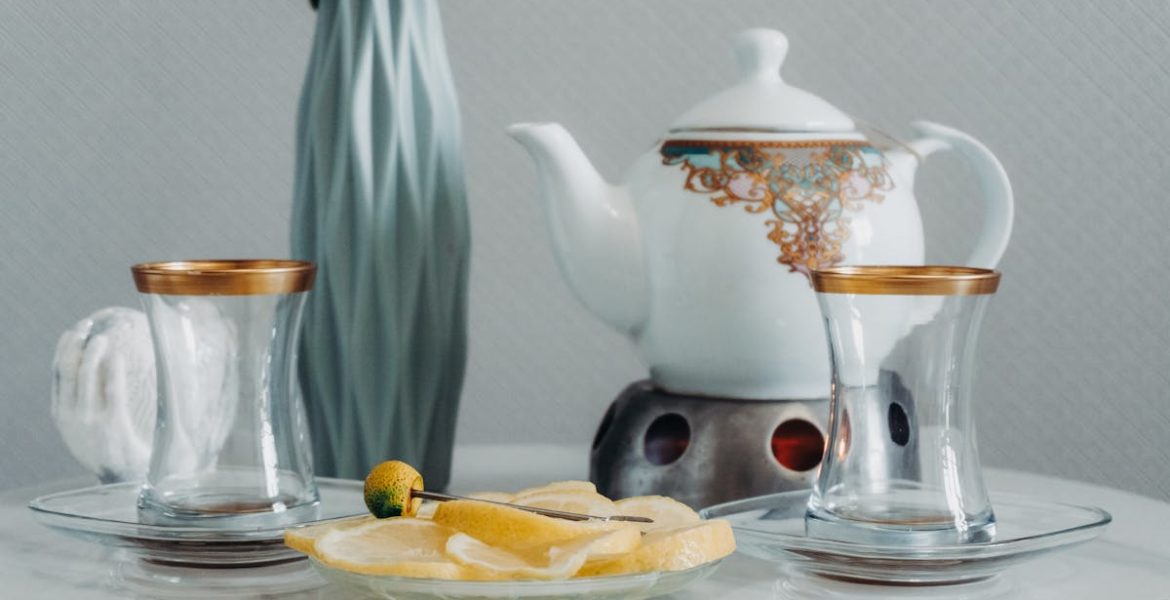 découvrez notre collection de vases décoratifs, alliant élégance et créativité pour sublimer votre intérieur. parfaits pour toutes les occasions, ces vases ajoutent une touche artistique à votre décoration.