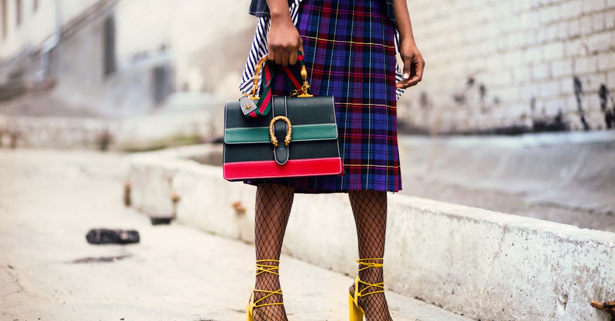 découvrez les dernières tendances de la mode, des conseils de style innovants et des inspirations pour tous les goûts. restez à la pointe du fashion et exprimez votre personnalité à travers votre garde-robe.